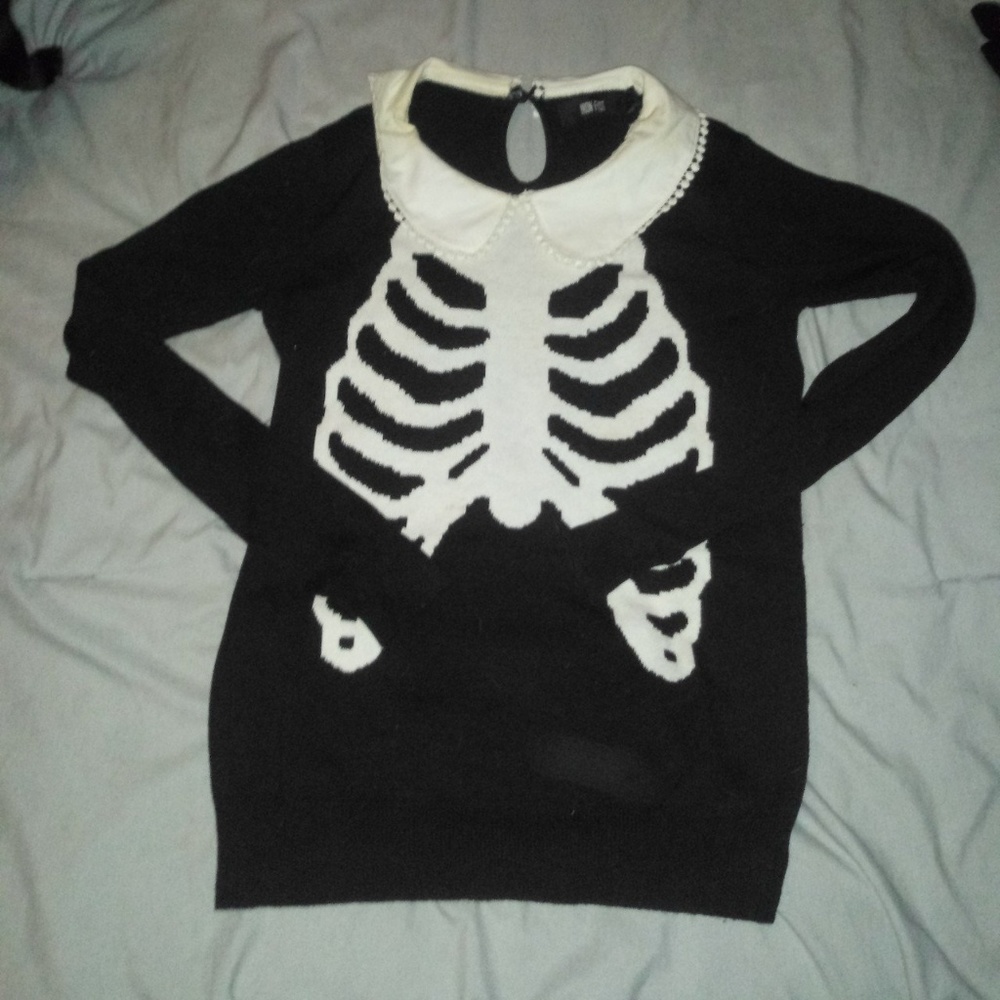 ribcage sweater.
